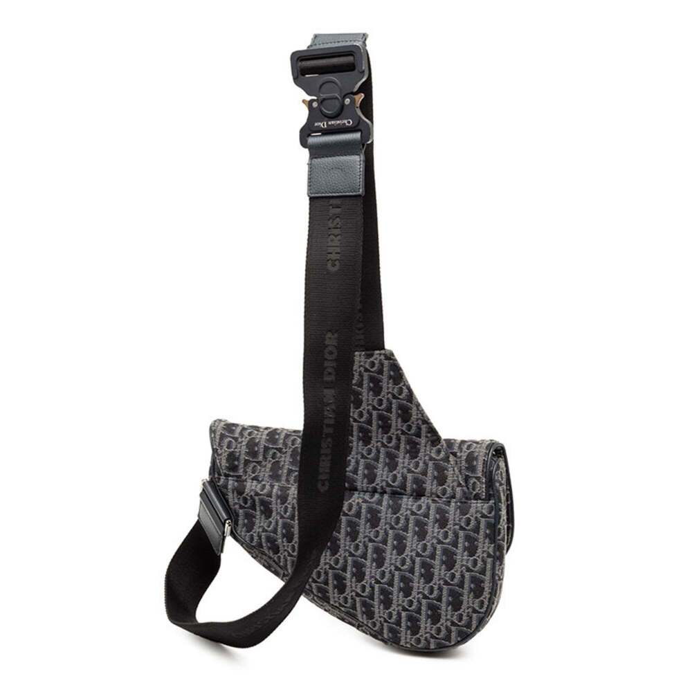 CHRISTIAN DIOR Black Leather Shoulder Bag - Picture 2 of 6